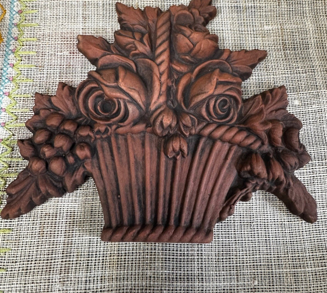 Mackenzie Childs MAJOLICA Floral Flat 6” FLOWER BASKET