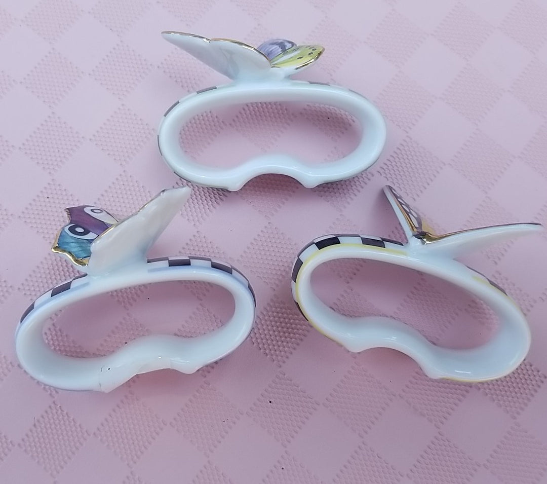 Mackenzie Childs butterfly   Toile NAPKIN RINGS SET 3   NEW