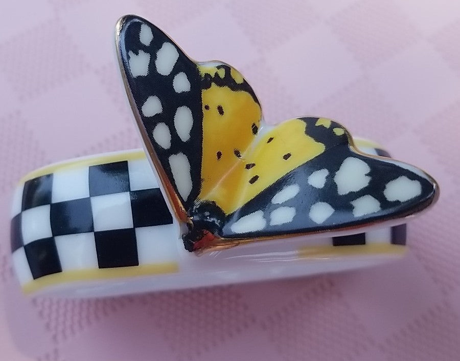 Mackenzie Childs butterfly   Toile NAPKIN RINGS SET 3   NEW