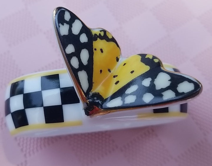 Mackenzie Childs butterfly   Toile NAPKIN RINGS SET 3   NEW