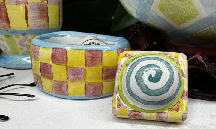 Mackenzie Childs 1.5” Wallcourt Spencer 1.5” Knob Pulls With Hardware