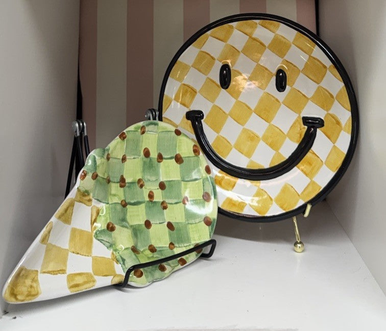 MACKENZIE CHILDS 8” Smiley Face Plate Made In Aurora - Never Released Limited
