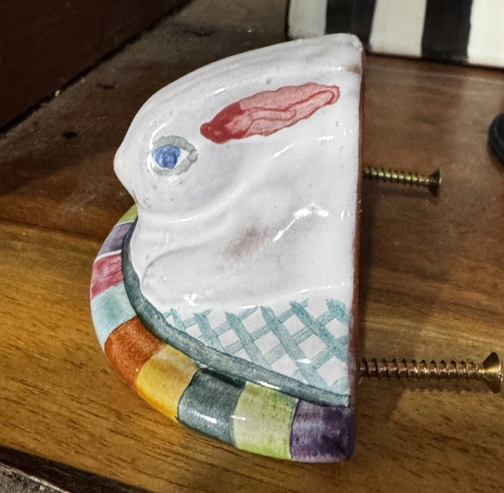 Mackenzie Childs Hand Made/Painted in Aurora POPLAR RIDGE Bunny Drawer Pull