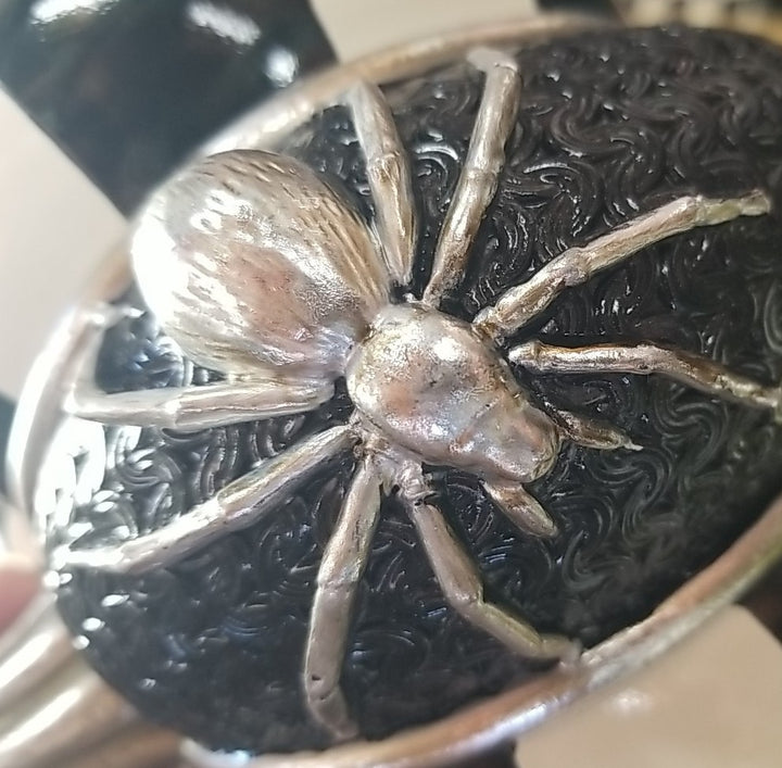 Mackenzie Childs SPELLBOUND SPIDER  Courtly Check PUMPKIN 7” New In Box