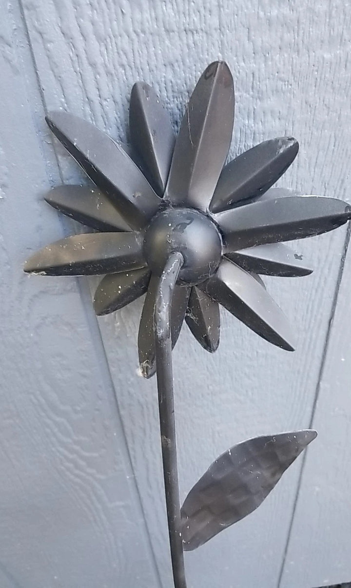 MACKENZIE CHILDS Garden Metal Stake 45.5” Garden Decor- Courtly Check Retired