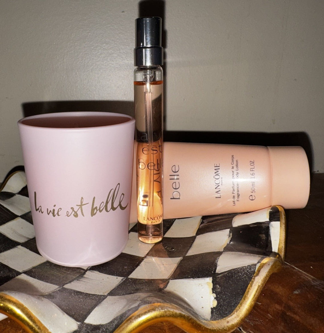 Lancôme  La Vie L'Eau de Parfum  Spray 0.3oz & Body Lotion. 1.69oz.  & Candle