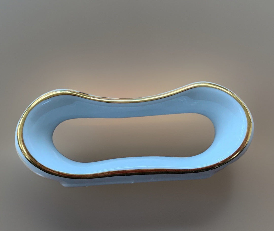 Set of 2 MACKENZIE CHILDS PHEASANT RUN PORCELAIN NAPKIN RINGS-retired