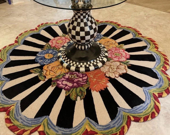 Mackenzie Childs Cutting Garden 6 Foot Scalloped Round Rug- New