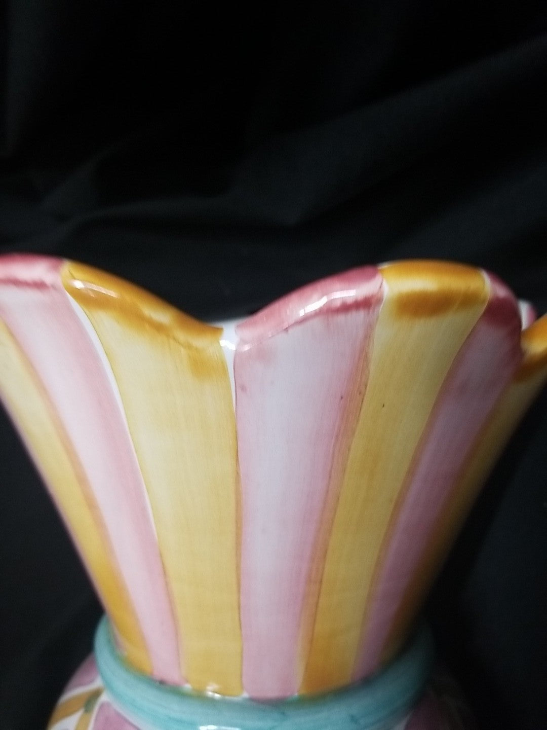 Mackenzie Childs Ceramic Odd Fellows  Great Vase- New- Made In Aurora