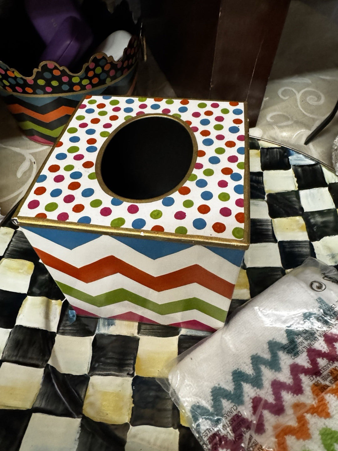 Mackenzie Childs White  Trampoline Tissue Box Holder Cover -  With Washcloth-new