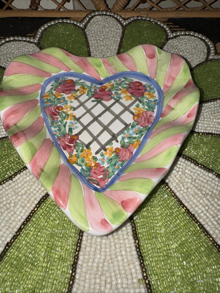 New MACKENZIE CHILDS Glen Park Ceramic Fluted Heart Trinket Dish 2012