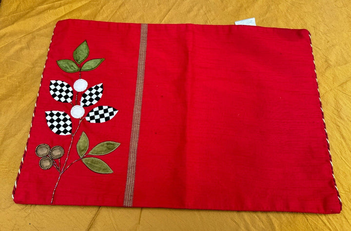 Retired Mackenzie Childs Embroidered Holiday Trailing Holly placemat 20”x14”