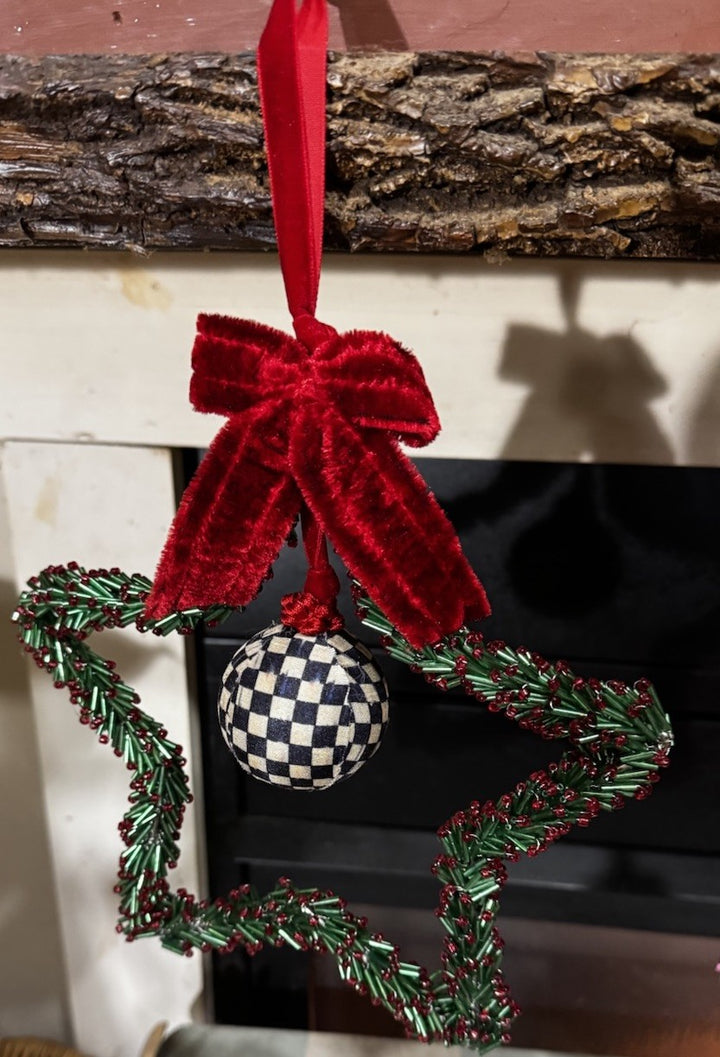 MacKenzie Childs Star Wreath With Courtly Check Ornament 8” Red Bow