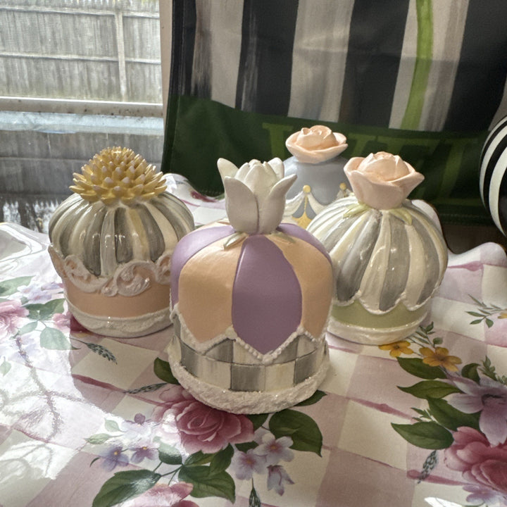 New Mackenzie Childs Cameo Collection Petit Fours, Set of 4 RETIRED