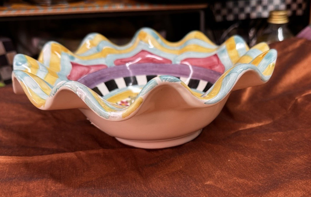Mackenzie Childs Taylor Hitchcock Fields Fluted Breakfast bowl 8.5” Ceramic