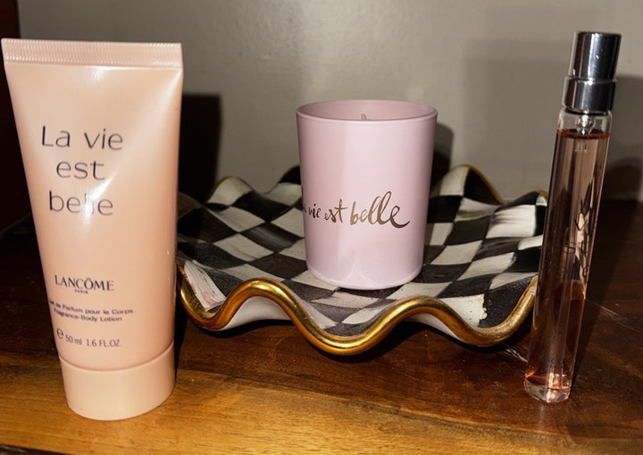 Lancôme  La Vie L'Eau de Parfum  Spray 0.3oz & Body Lotion. 1.69oz.  & Candle