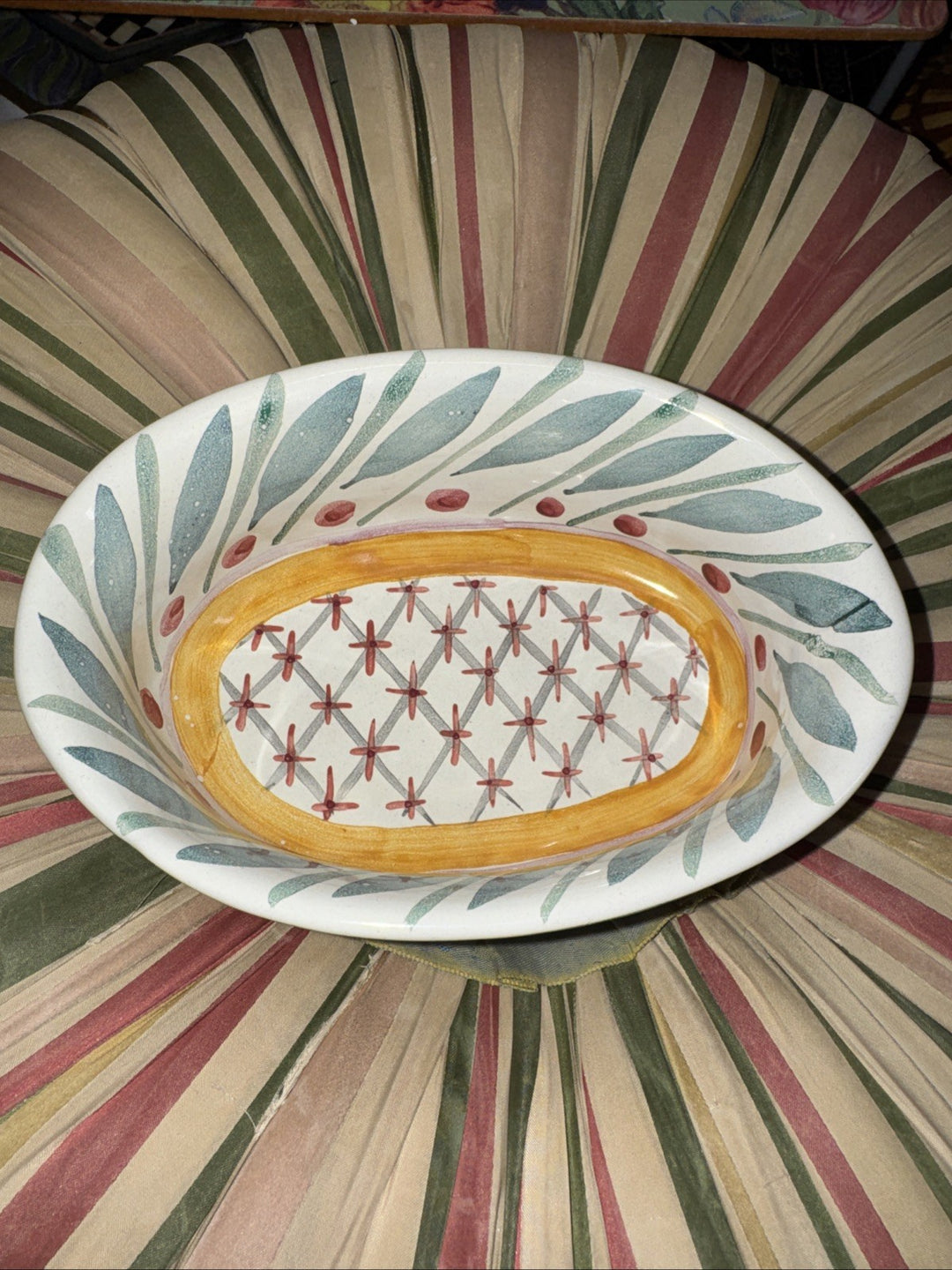 MacKenzie Childs Taylor Cottage Rose  Dinner Plate Fluted 11" Excellent 1996
