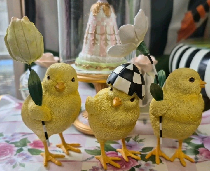 Mackenzie Childs Rose Garden Chicks With Flowers Courtly Check Set of 3- Nib