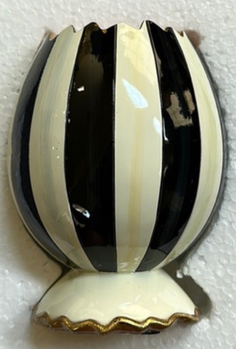 Mackenzie Childs Courtly Stripe Small Vase Cracked Egg- New