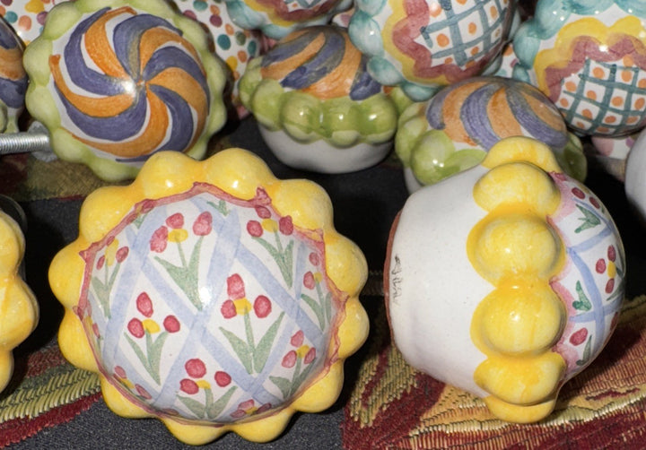 Mackenzie Childs Majolica 1.5 ”  Flowers Multicolor Set 2 Knobs Pulls +Hardware
