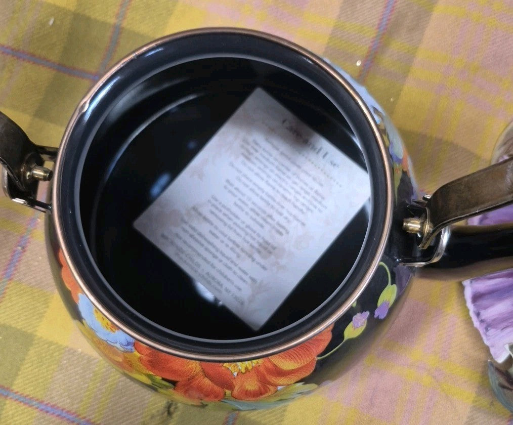 Mackenzie Childs Black Flower Market Enamel Tea Pot Kettle NEW Retired 2 Qt