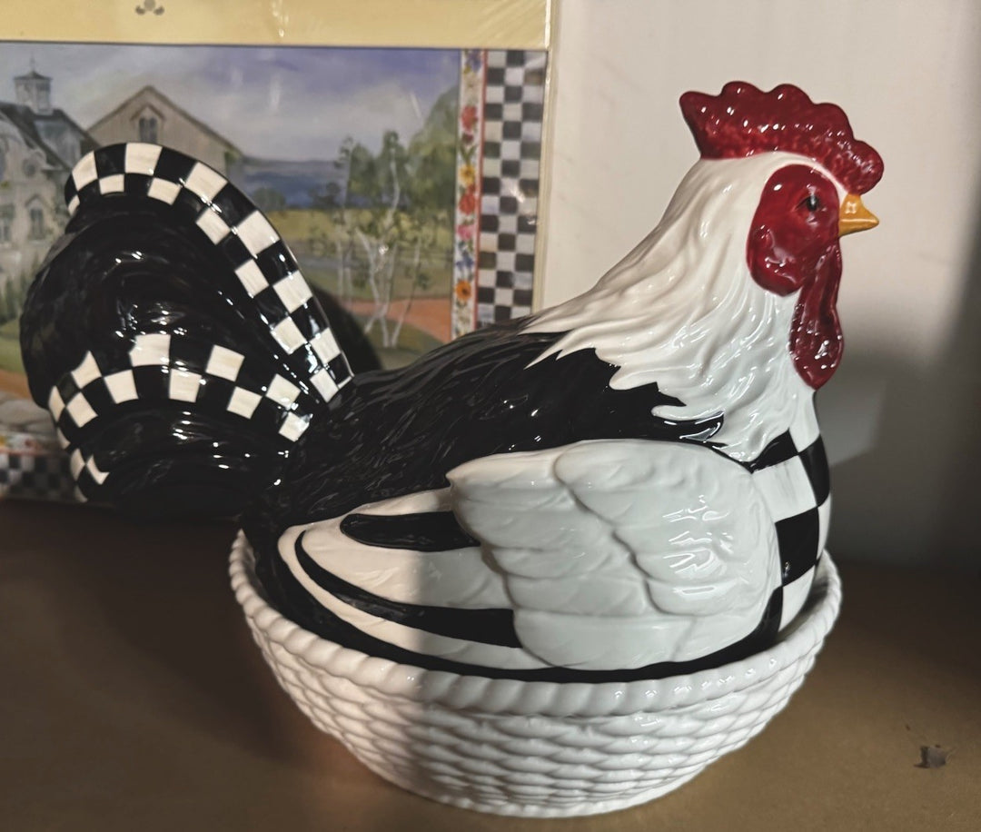 MacKenzie Childs Chicken in a Basket Casserole  Dolomite Ceramic Retired -NIB