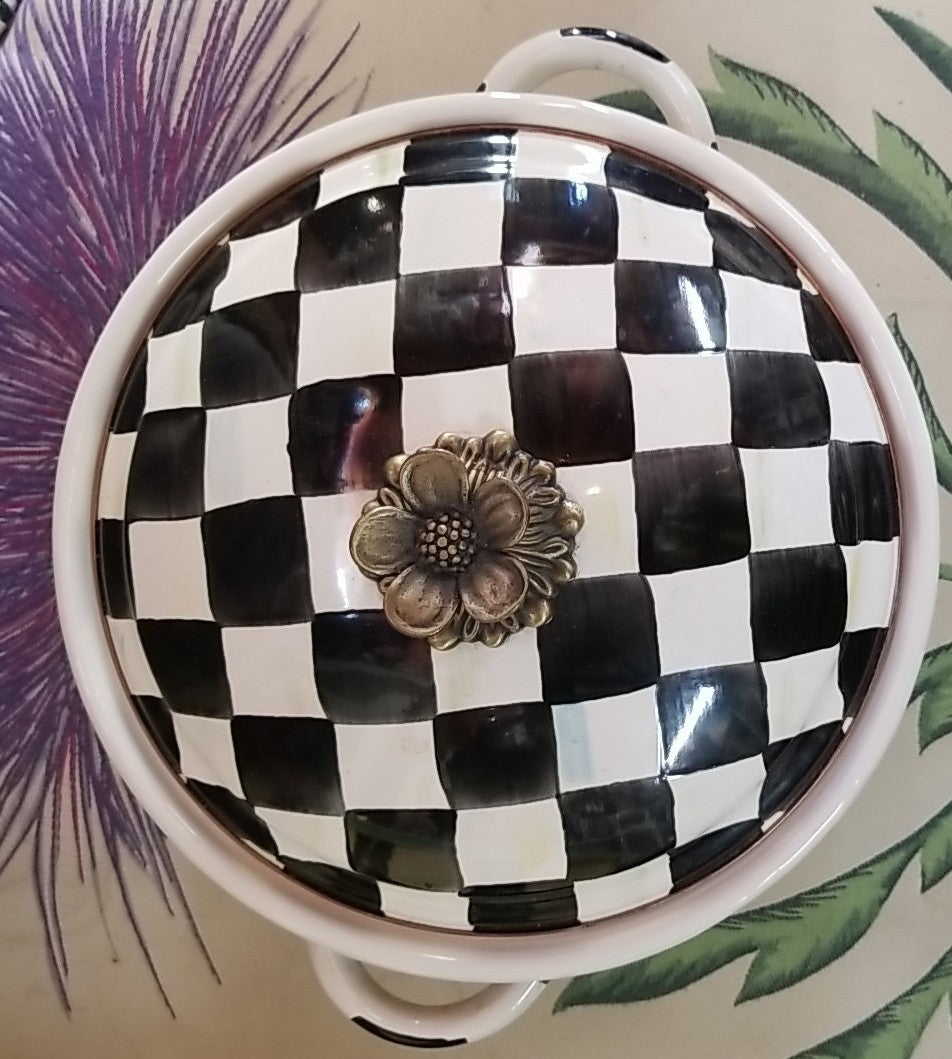 MacKenzie-Childs Courtly Check Medium Enamelware Casserbole 12" Wide New No Box