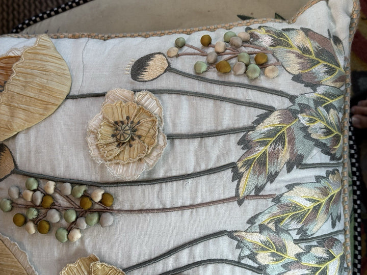 MACKENZIE-CHILDS Parchment 18”x18” Linen And Silk  POPPY FIELD PILLOW- Great