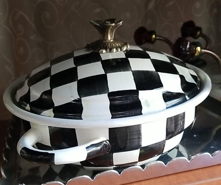 MacKenzie-Childs Courtly Check Medium Enamelware Casserbole 12" Wide New No Box