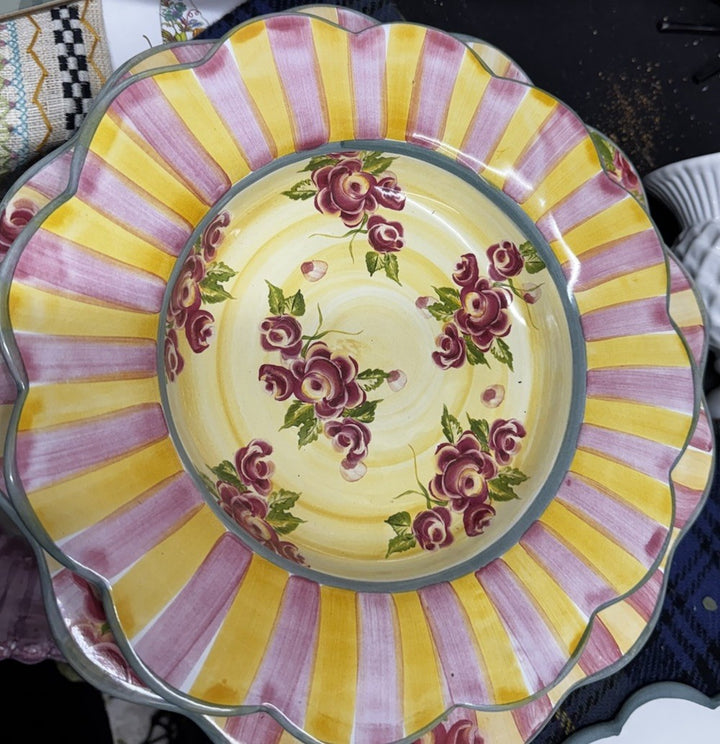 MACKENZIE CHILDS Ceramic  Retired sunny Side Up Ceramic 10 3/8"  Bowl 2006