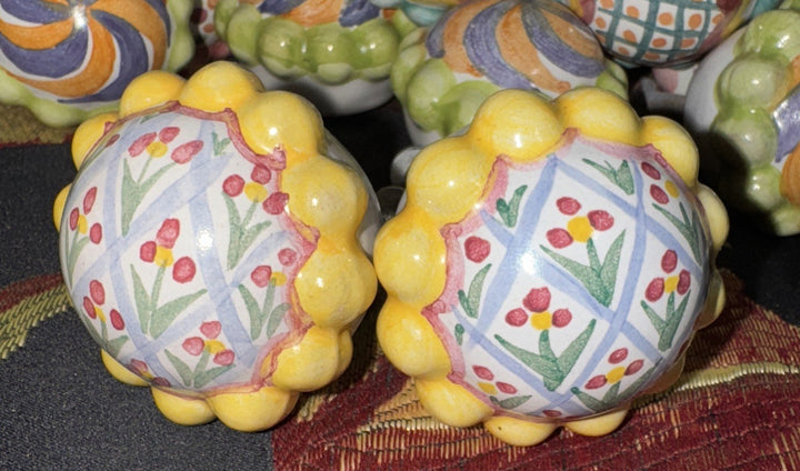 Mackenzie Childs Majolica 1.5 ”  Flowers Multicolor Set 2 Knobs Pulls +Hardware