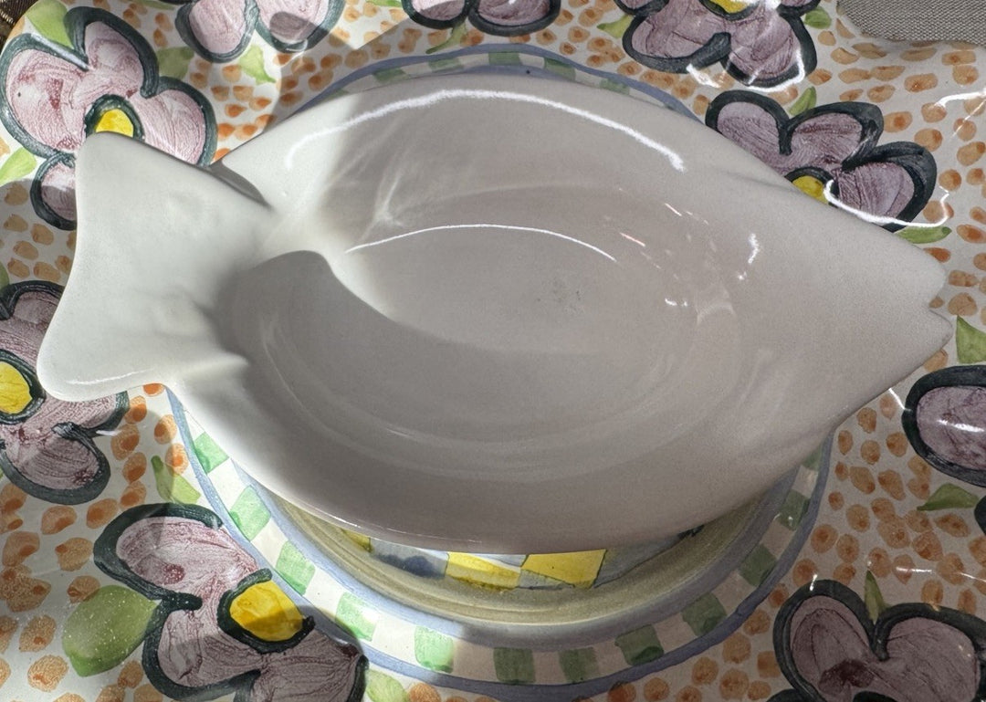 1 MacKenzie Childs Simply White  Bistro Ceramic Fish Dish 2016 Small 8”x4.5” HTF