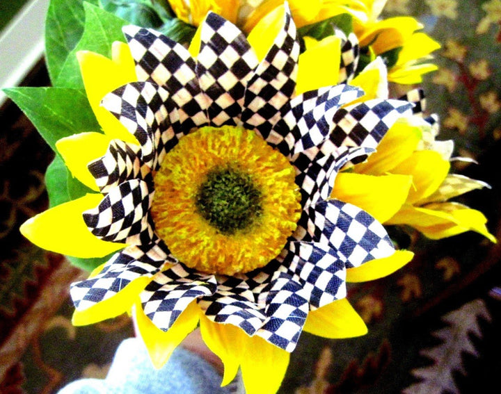 MACKENZIE CHILDS COURTLY CHECK 20"L x 4"W SUNFLOWER FLORAL STEMS Set Of 2- New