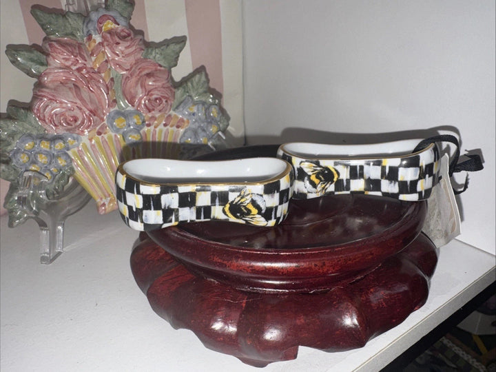 Set of 2 MACKENZIE CHILDS Bee And Thistle PORCELAIN NAPKIN RINGS-retired
