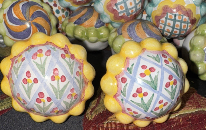 Mackenzie Childs Majolica 1.5 ”  Flowers Multicolor Set 2 Knobs Pulls +Hardware