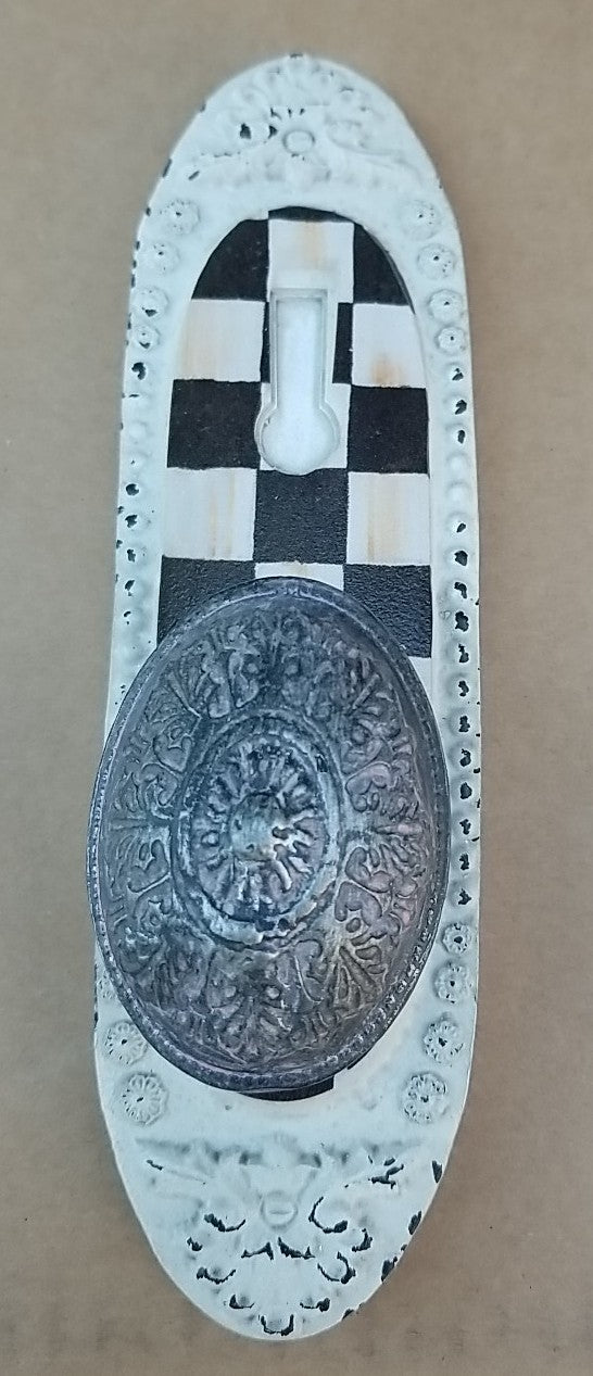 Mackenzie Childs Courtly Check Door Knob Hooks-set Of 3