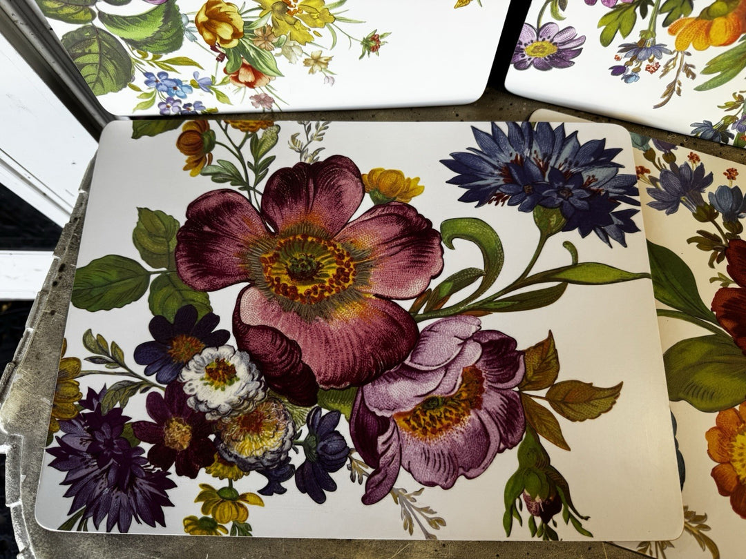 Set 4 Mackenzie Childs White Flower Market Placemats Cork Backed Set Excellent