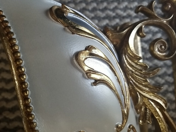 MacKenzie Childs Christmas Glam Up  Sleigh- White And Gold Reindeer