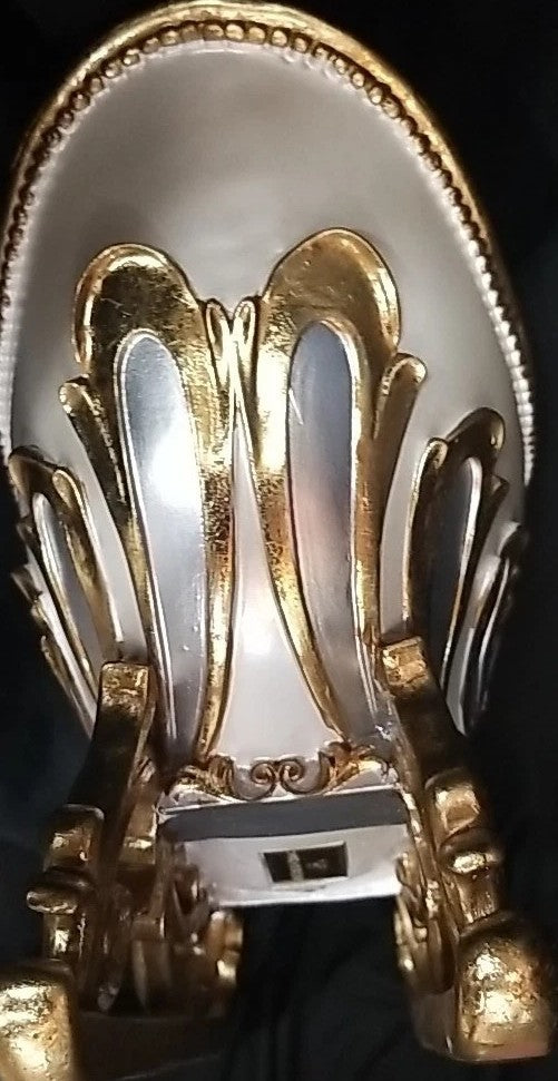 MacKenzie Childs Christmas Glam Up  Sleigh- White And Gold Reindeer