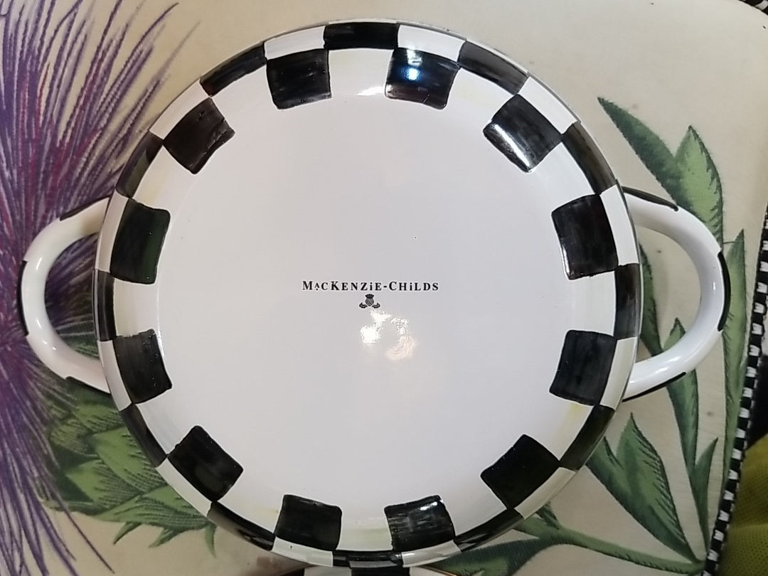 MacKenzie-Childs Courtly Check Medium Enamelware Casserbole 12" Wide New No Box