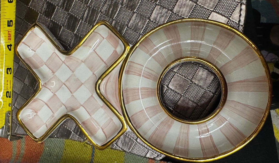 Mackenzie Childs Rosy Check XO Plate Ceramic Made In Aurora 10” Long New