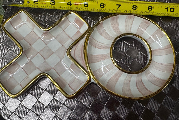 Mackenzie Childs Rosy Check XO Plate Ceramic Made In Aurora 10” Long New