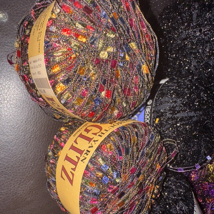 Plymouth Yarn Eros Glitz Ladder #101 Lot#144 158 Yards 50 Gr Italy set of 2-new