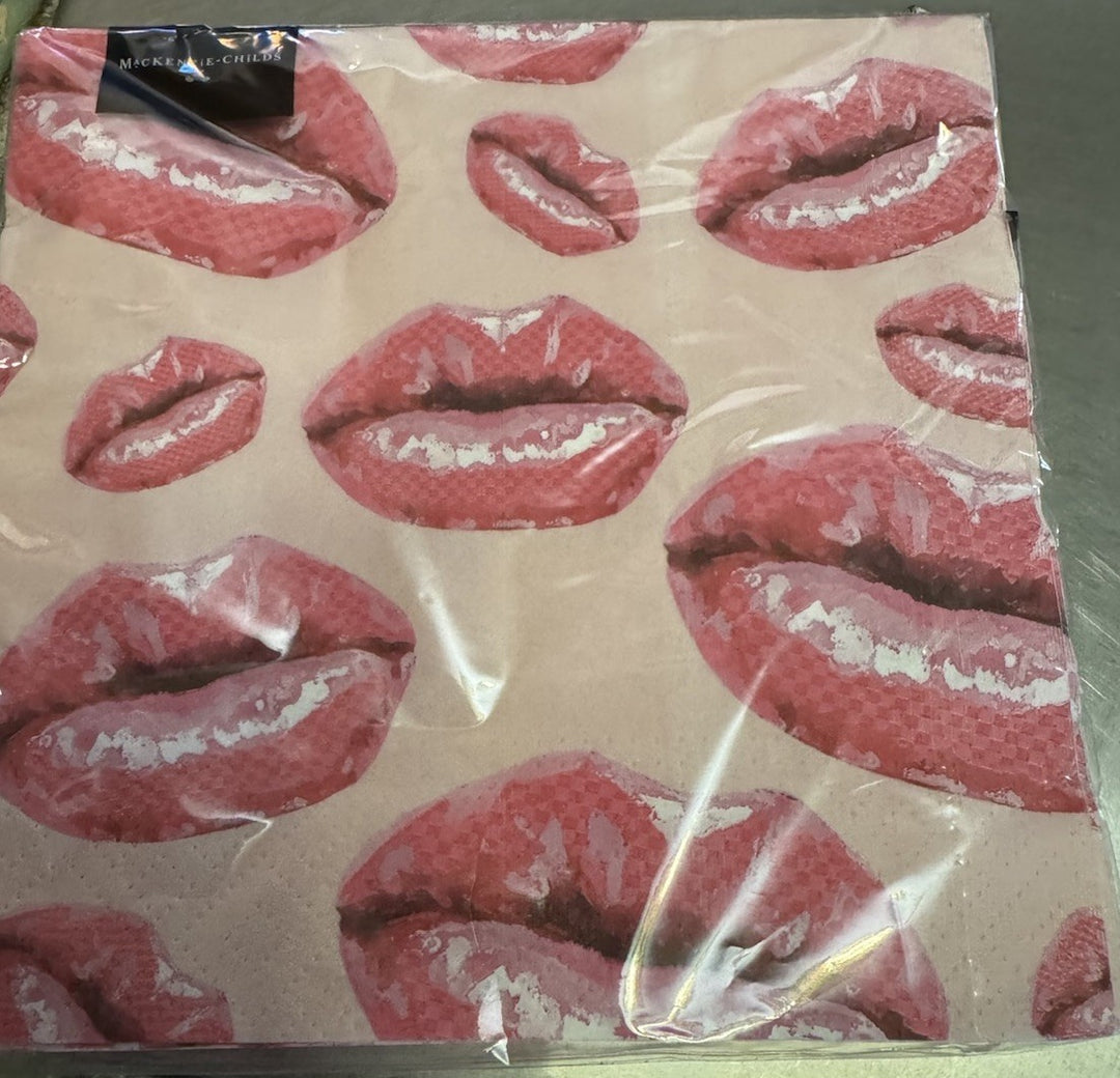 MacKenzie Childs Kiss Me Lips Dinner Paper 8” Napkins - 20pack New