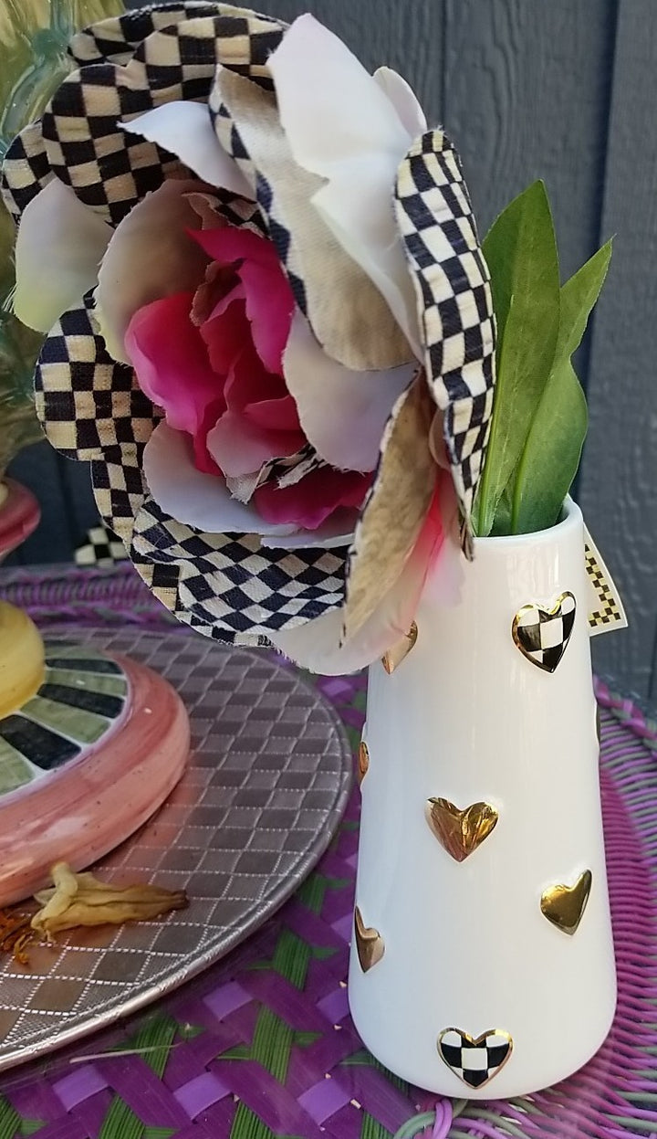 MacKenzie Childs Courtly Check Short Heart Vase, 10 oz,. New!