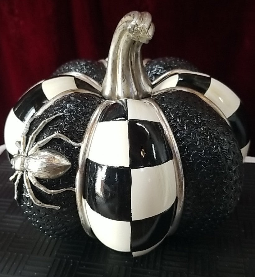 Mackenzie Childs SPELLBOUND SPIDER  Courtly Check PUMPKIN 7” New In Box