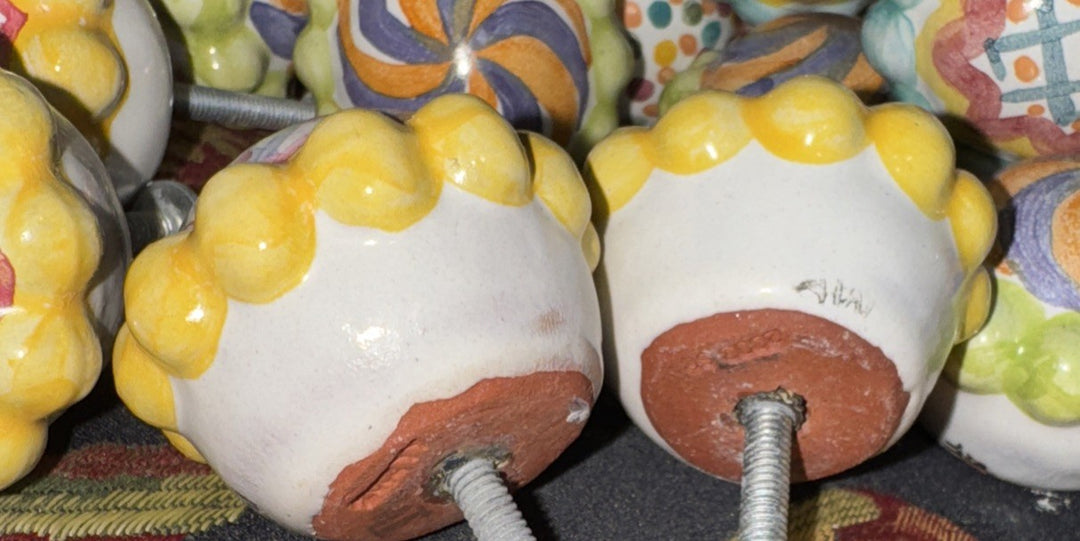 Mackenzie Childs Majolica 1.5 ”  Flowers Multicolor Set 2 Knobs Pulls +Hardware