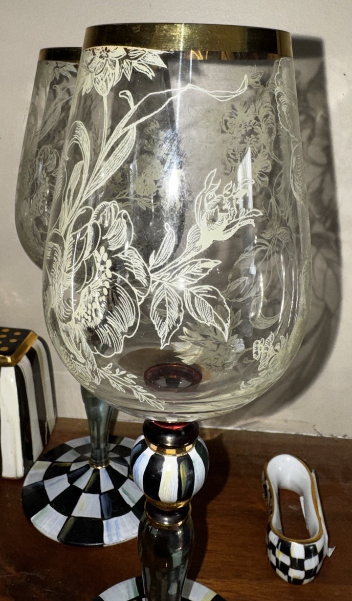 Set Of 2 MacKenzie Childs Blooming Wine Glasses Goblet Courtly Check Excellent