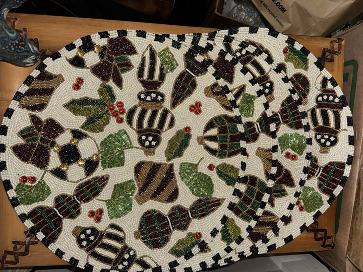 MacKENZIE CHILDS Set Of 4 Christmas White Deck the Halls BEADED PLACEMATS