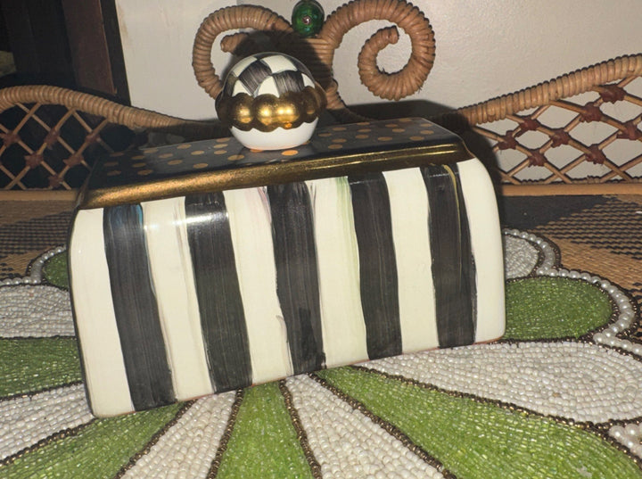 MACKENZIE CHILDS COURTLY CHECK CERAMIC BUTTERHOUSE Lid Only